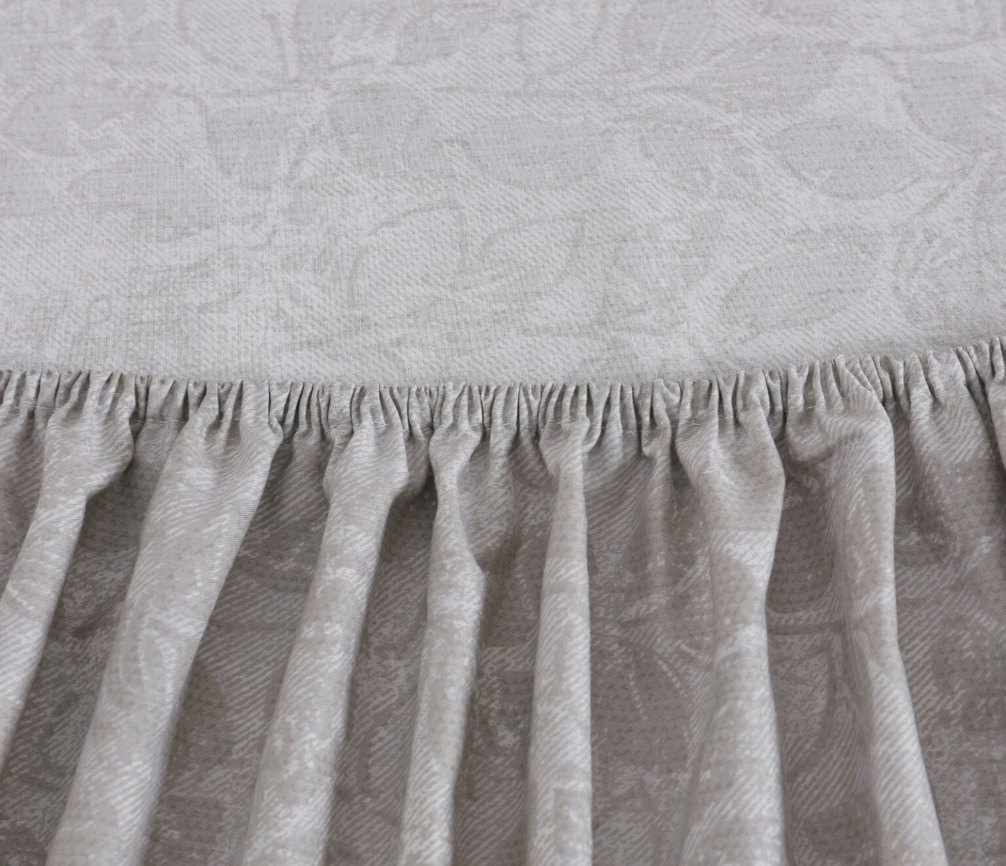 200 Thread Count Printed Sunrich Fitted Sheet Set - Reverse
