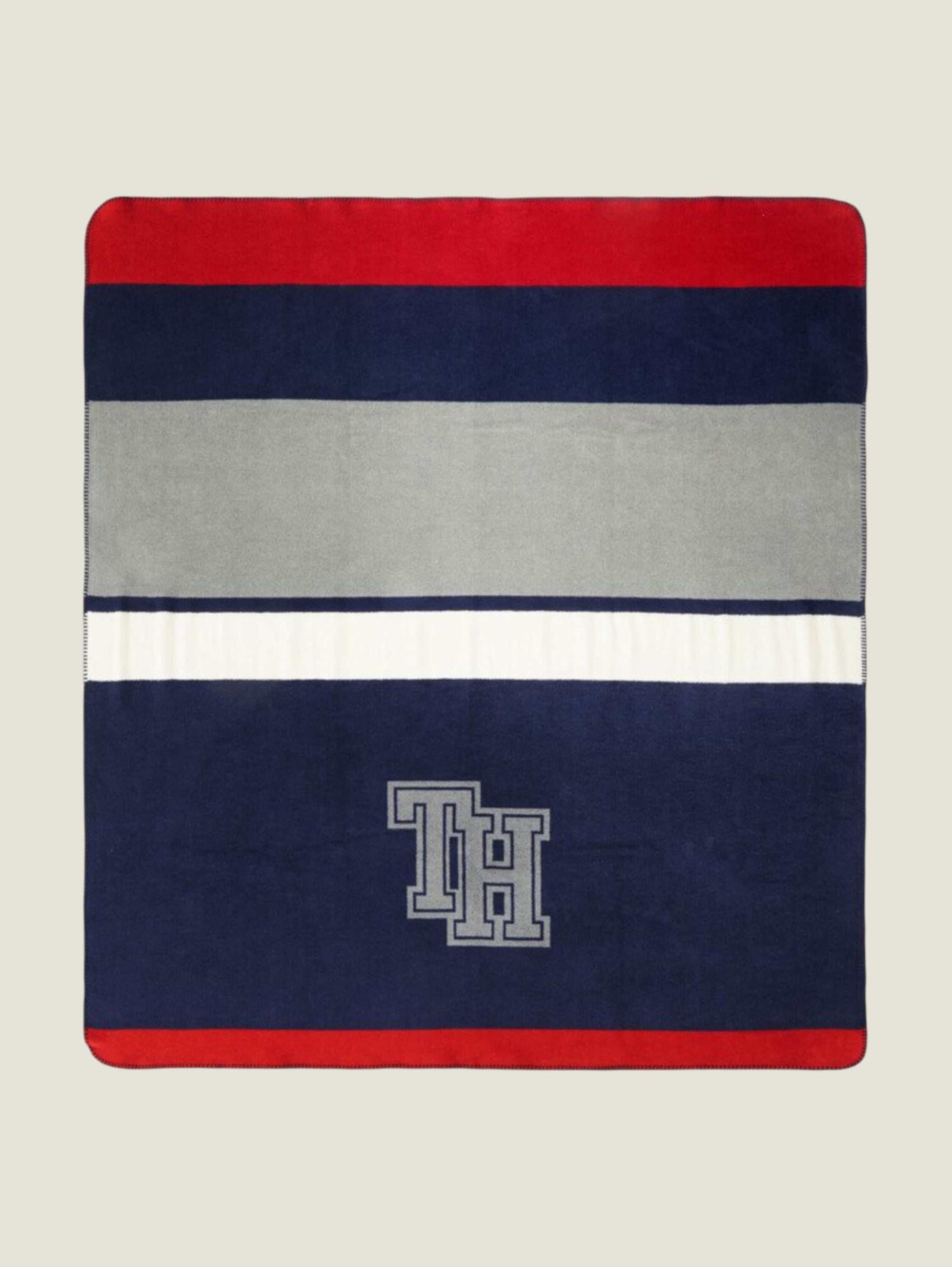 Tommy Hilfiger Initial Fleece Throw