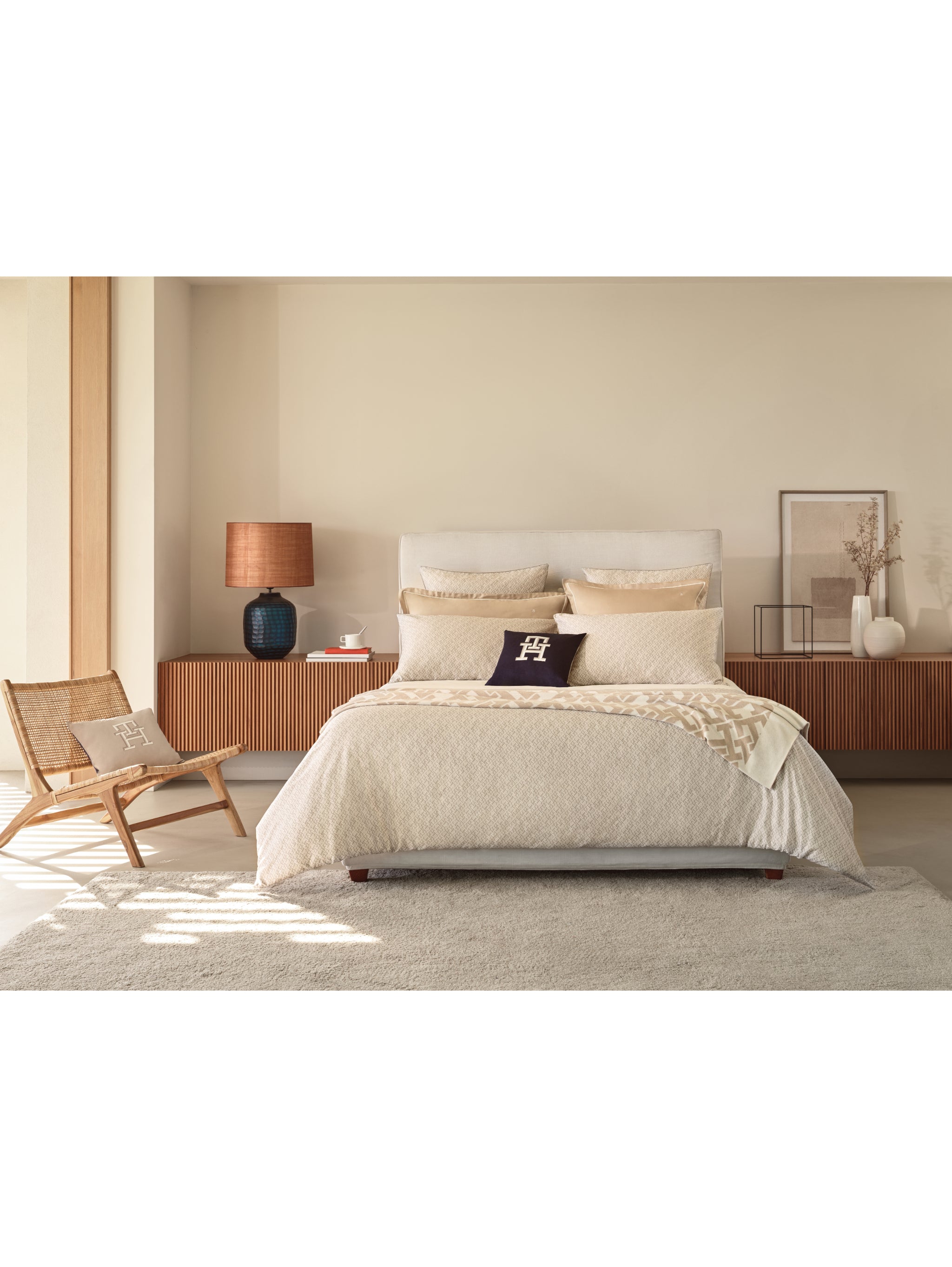 Tommy Hilfiger 210 Thread Count Sateen Weave Duvet Cover