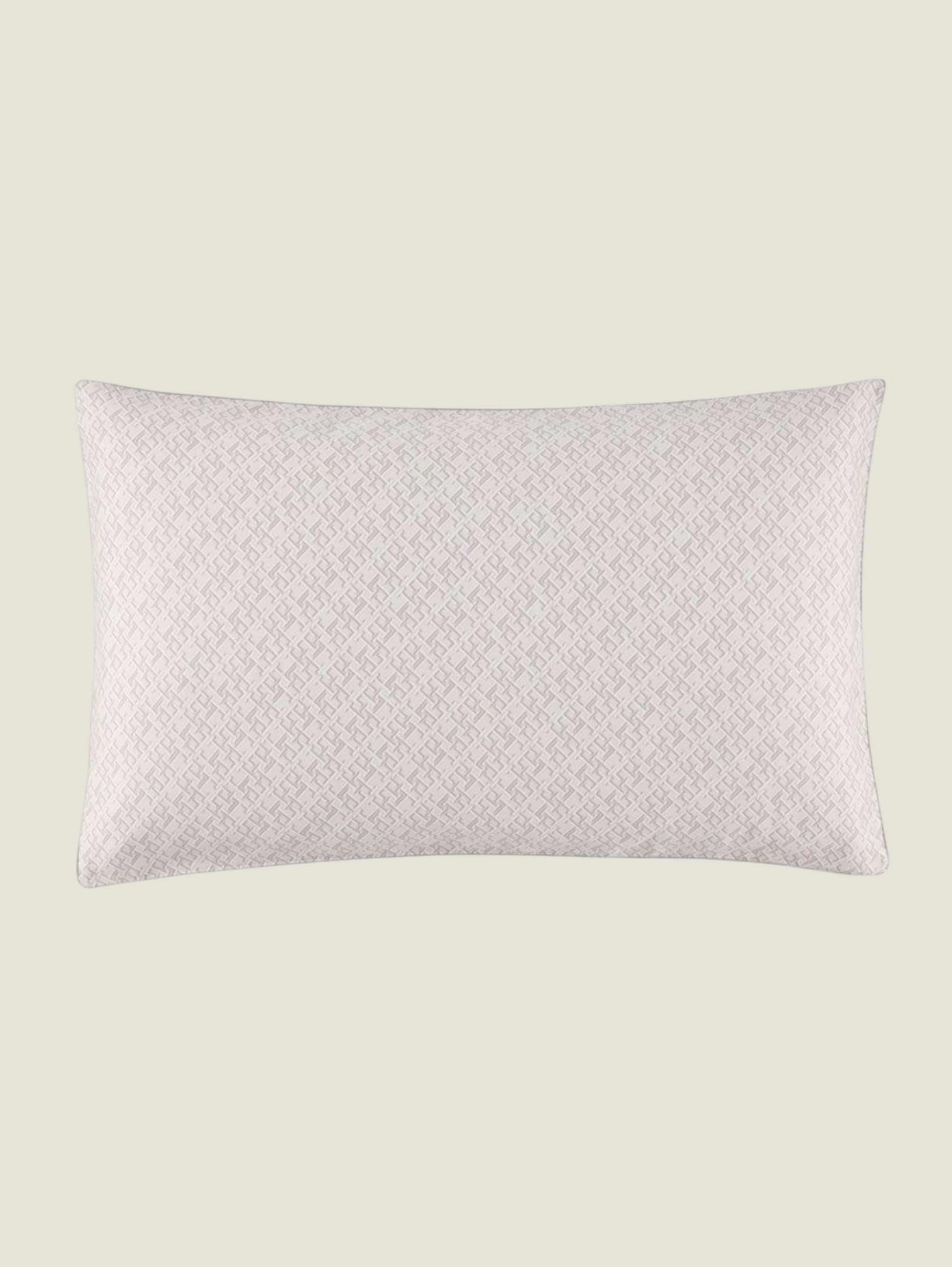Tommy Hilfiger 210 Thread Count Spirit Pillow Cover