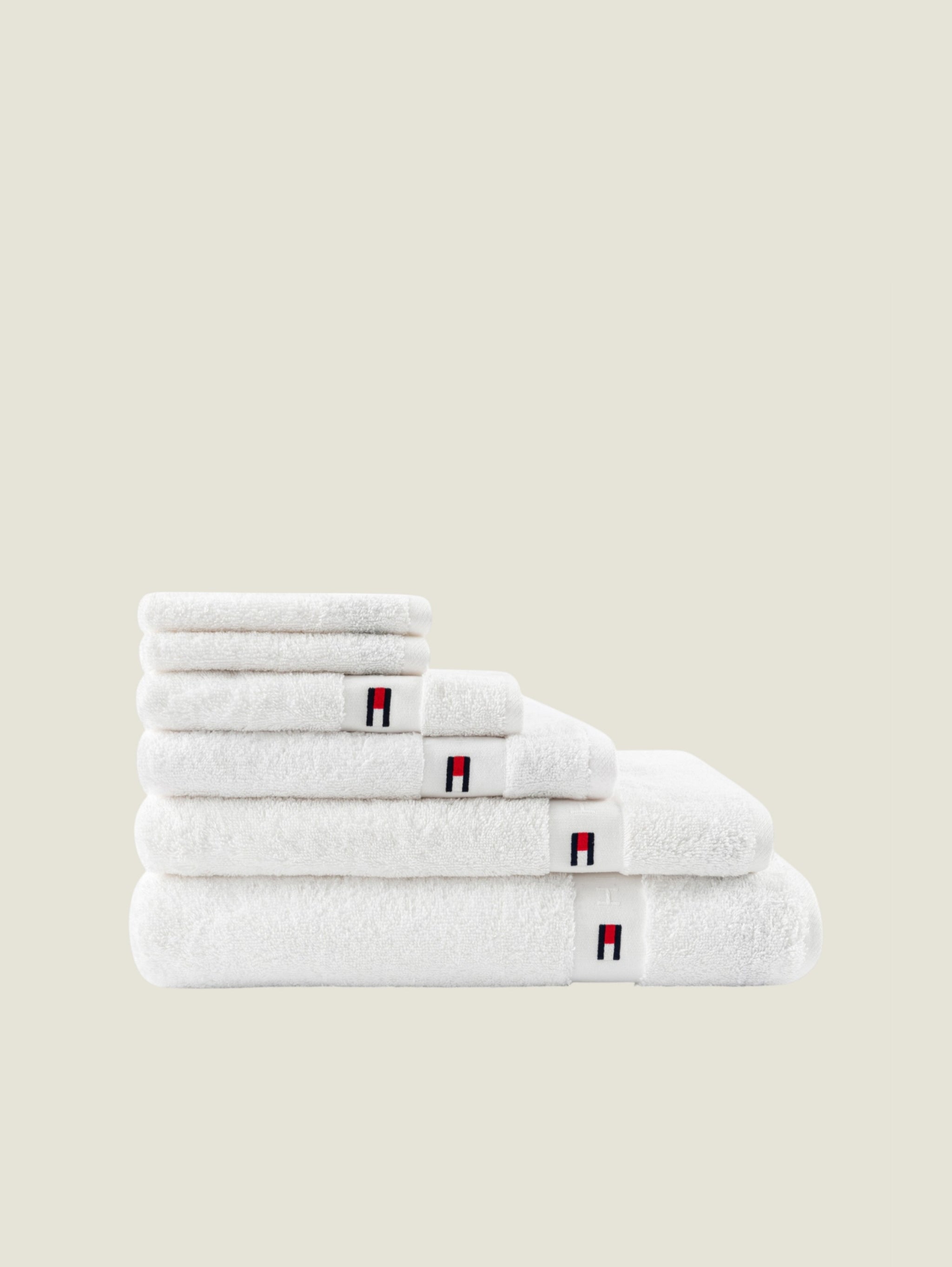 Tommy Hilfiger Legend Towels - 520 GSM
