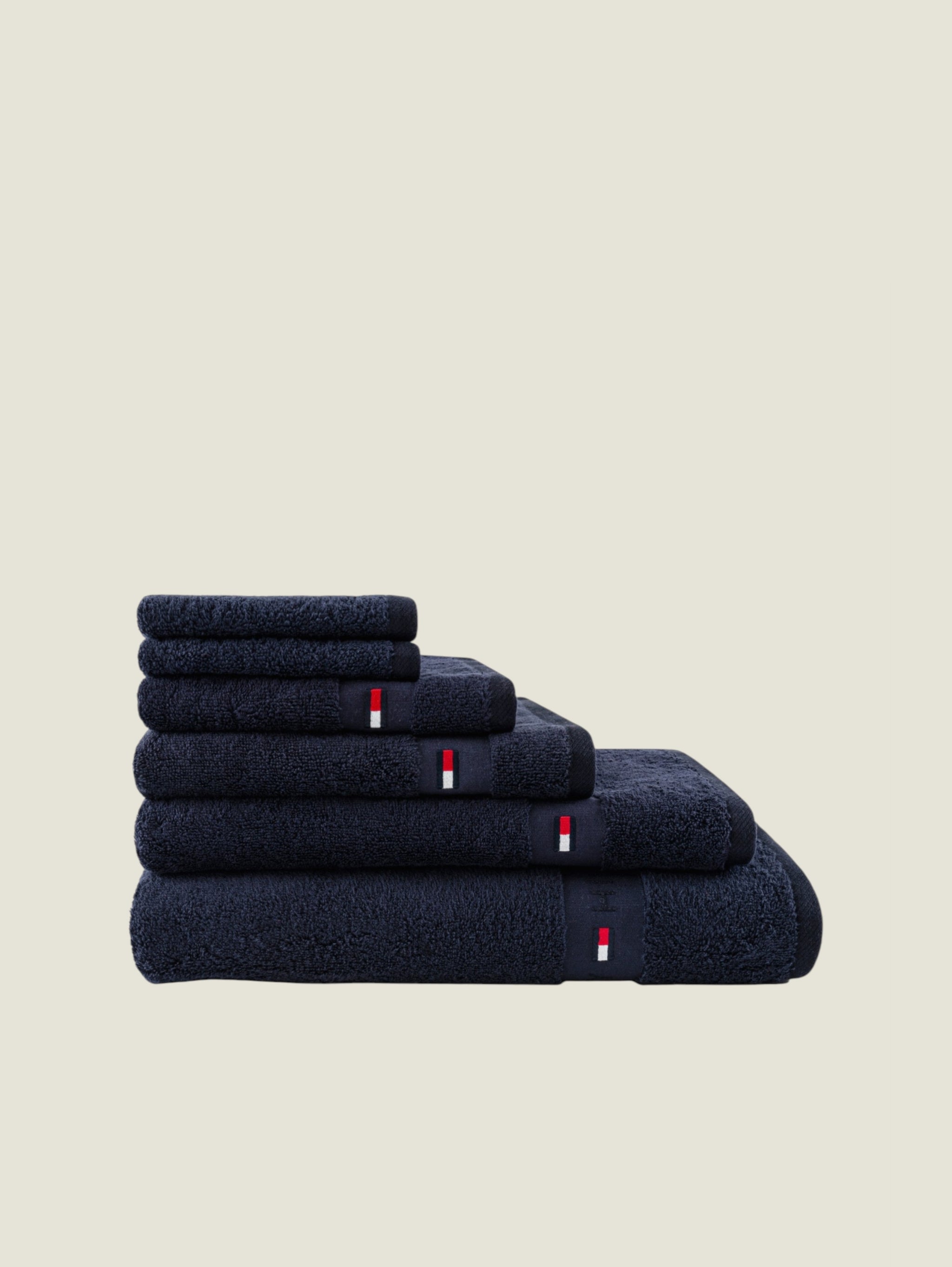 Tommy Hilfiger Legend Towels - 520 GSM