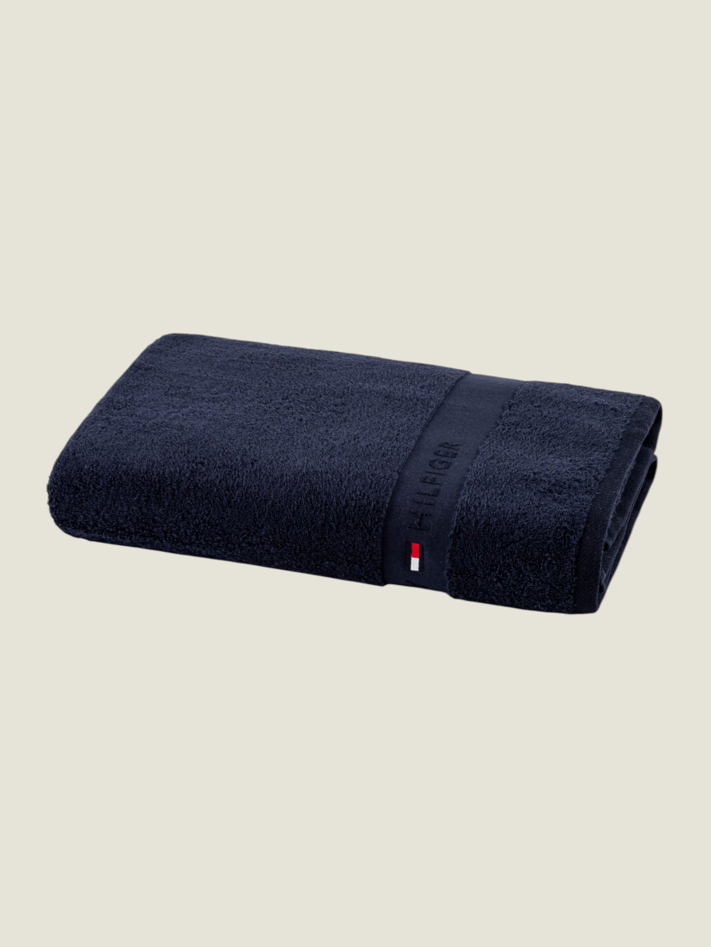 Tommy Hilfiger 520 GSM Legend Towel