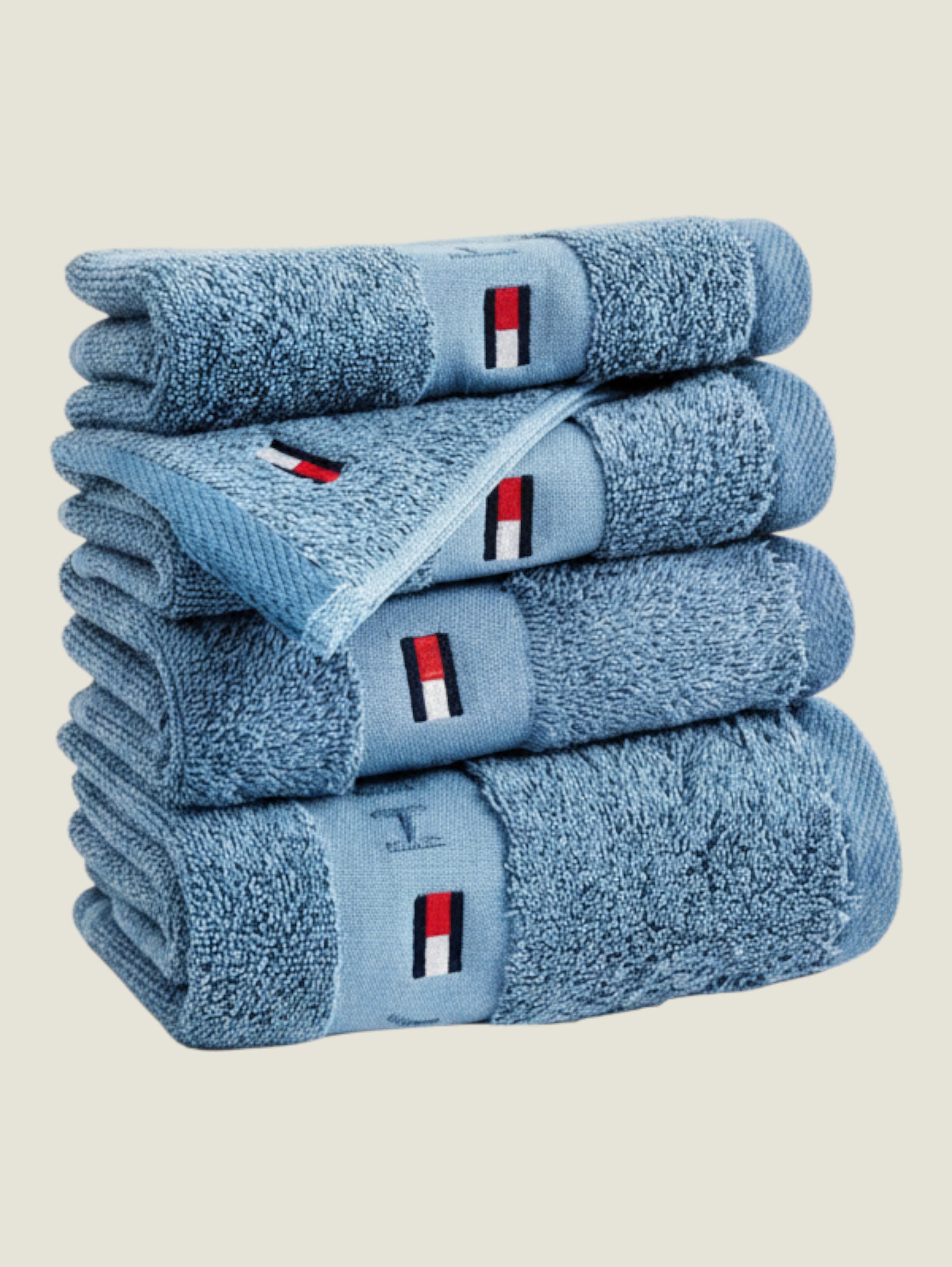 Tommy Hilfiger 520 GSM Legend Towel