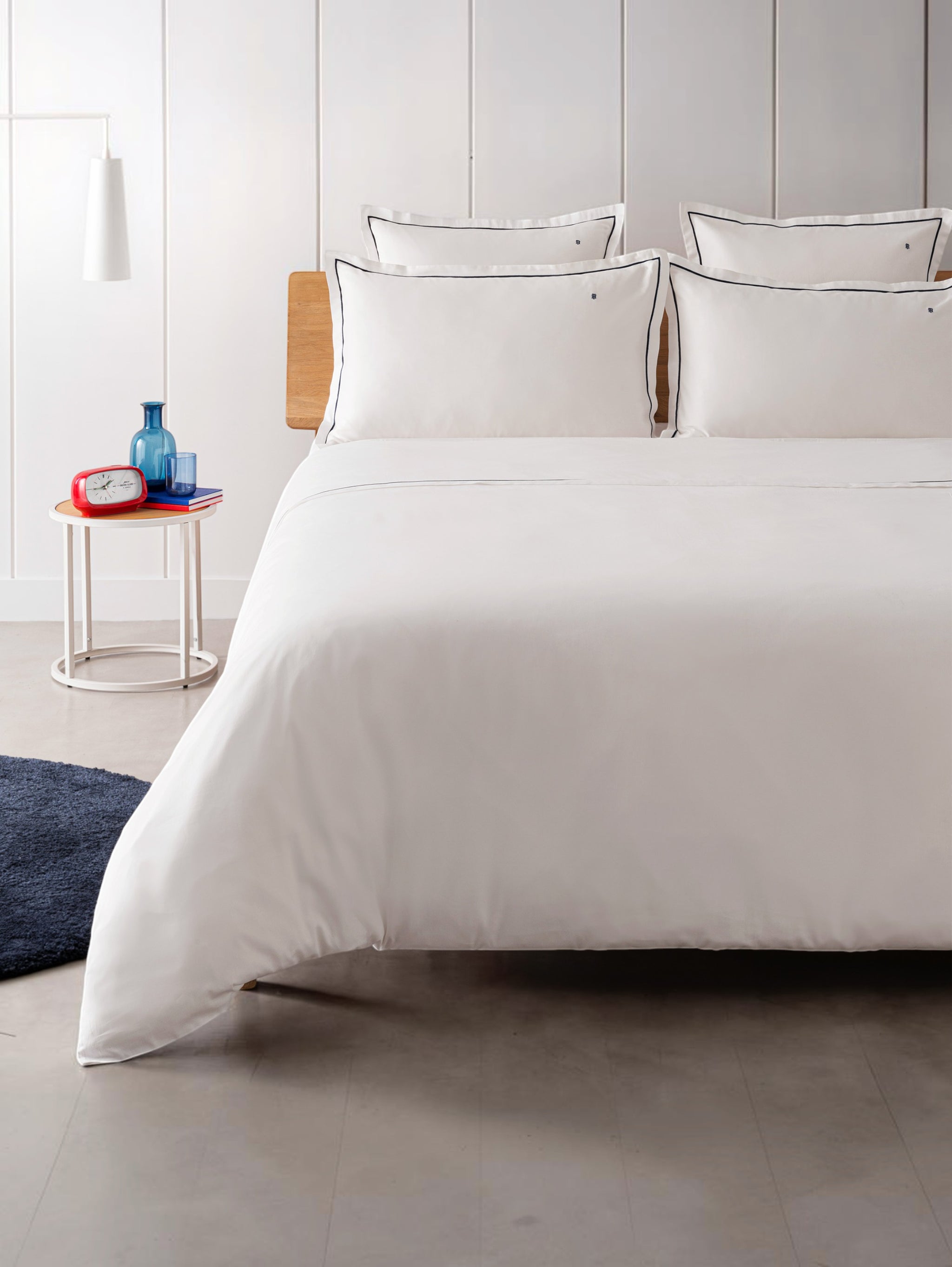 Tommy Hilfiger 280 Thread Count Arthur Fitted Sheet