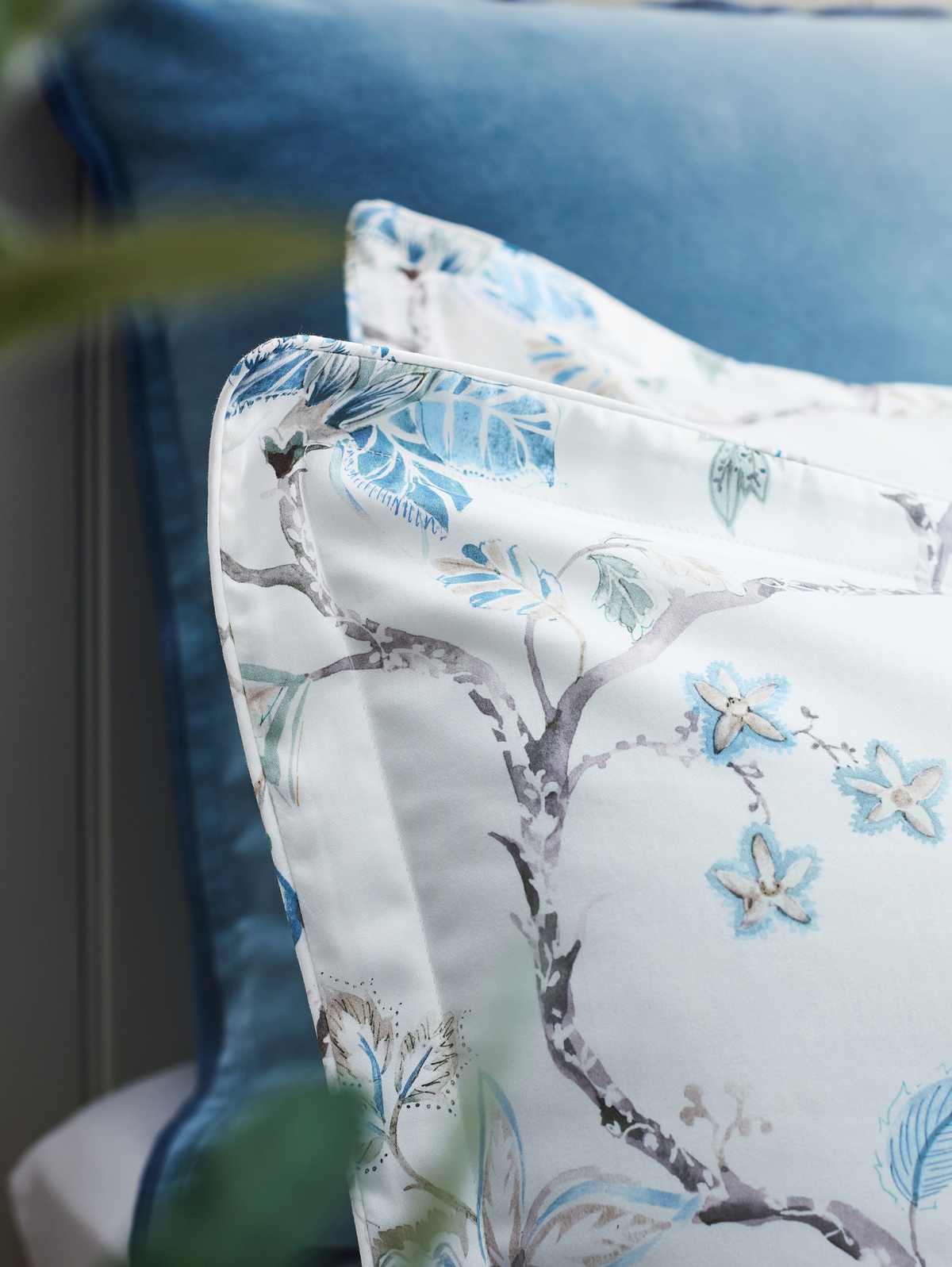 Christy Tropical Flower Standard Pillow Case Pair