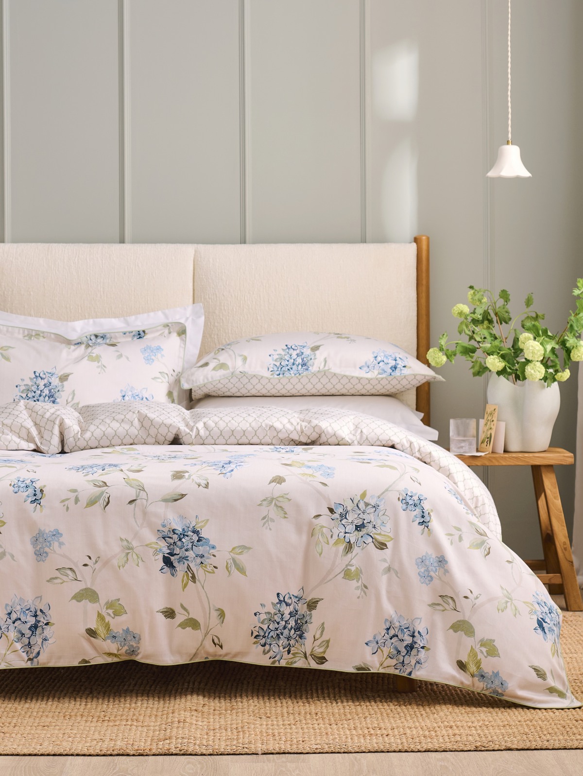 Christy Hydrangea Duvet Set