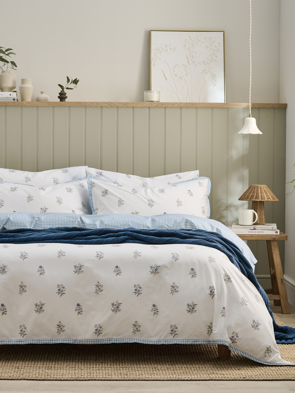 Christy Guernsey Duvet Set