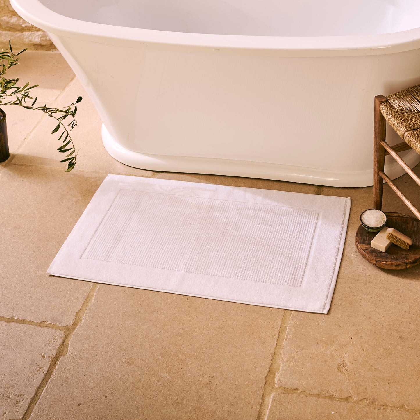 Supreme Hygro Bath Mat White / Bath Mat - 50x90 CM