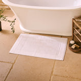 Supreme Hygro Bath Mat White / Bath Mat - 50x90 CM