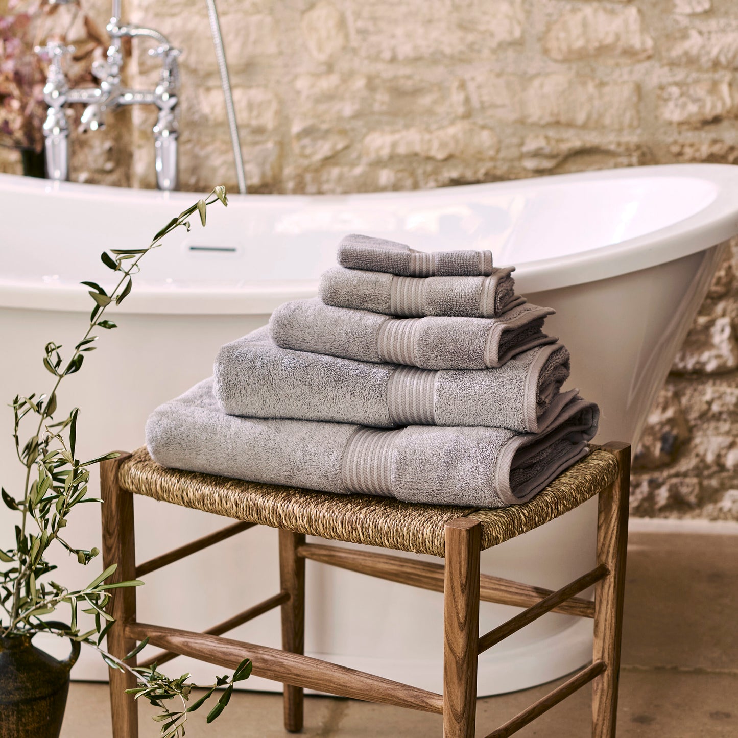 Christy Supreme Hygro Hand Towel Silver 40X76Cm Hand 40X76 cm / Grey