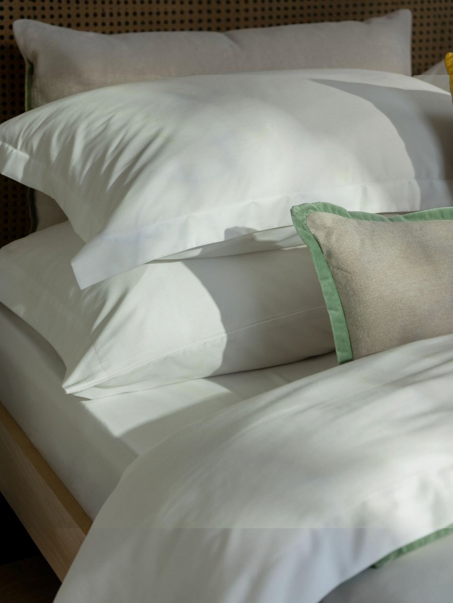 400TC Sateen - Classic Sateen Oxford Pillow Case Pair White