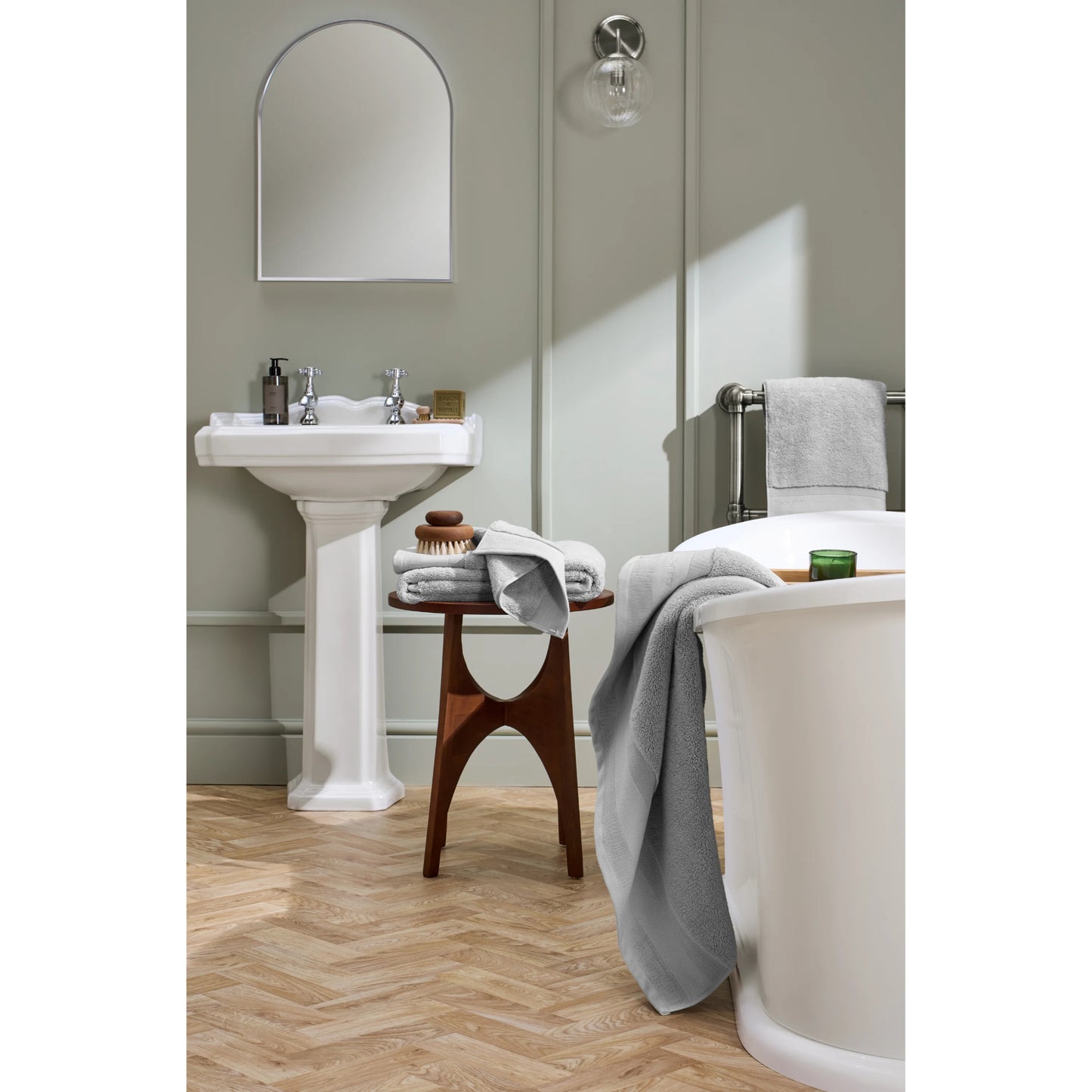 Christy Signature Hand Towel