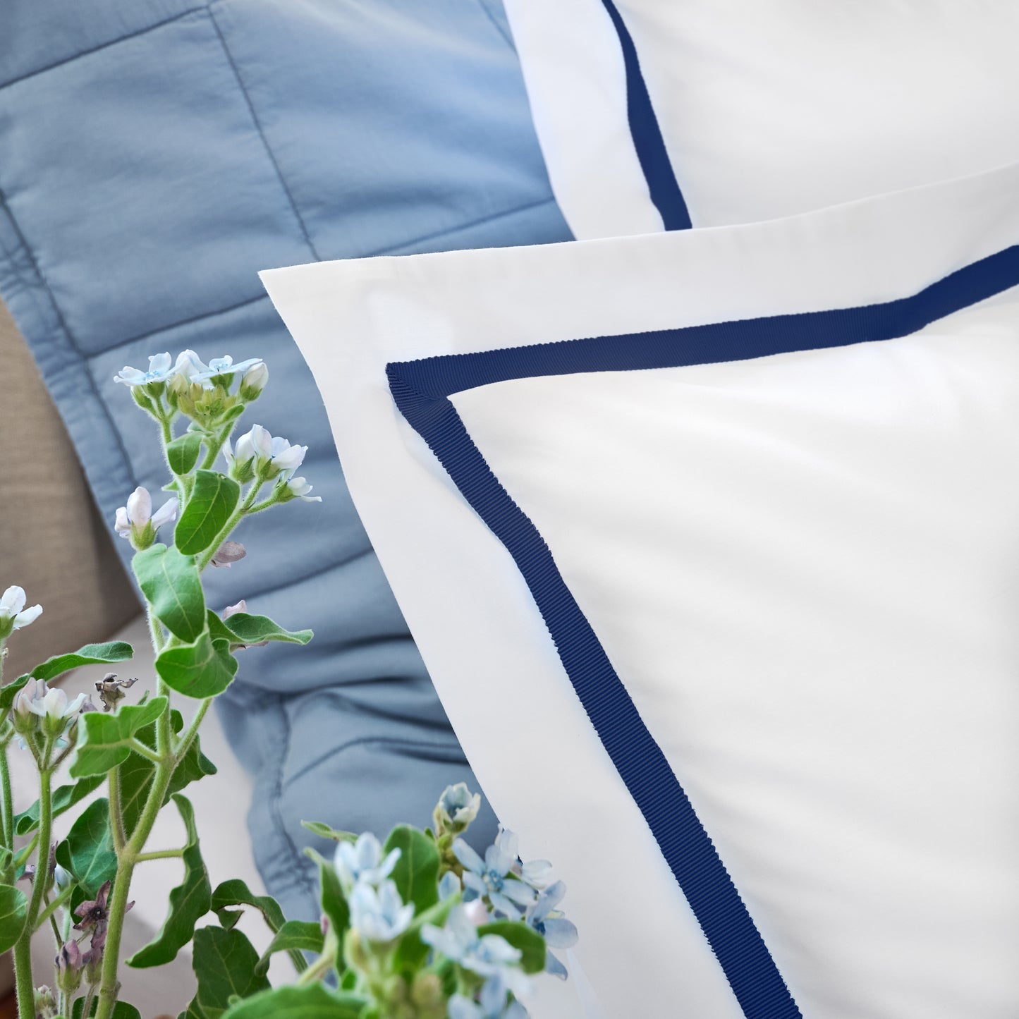 Christy Beaumont Super King Duvet Cover Set – Navy 5057241292539