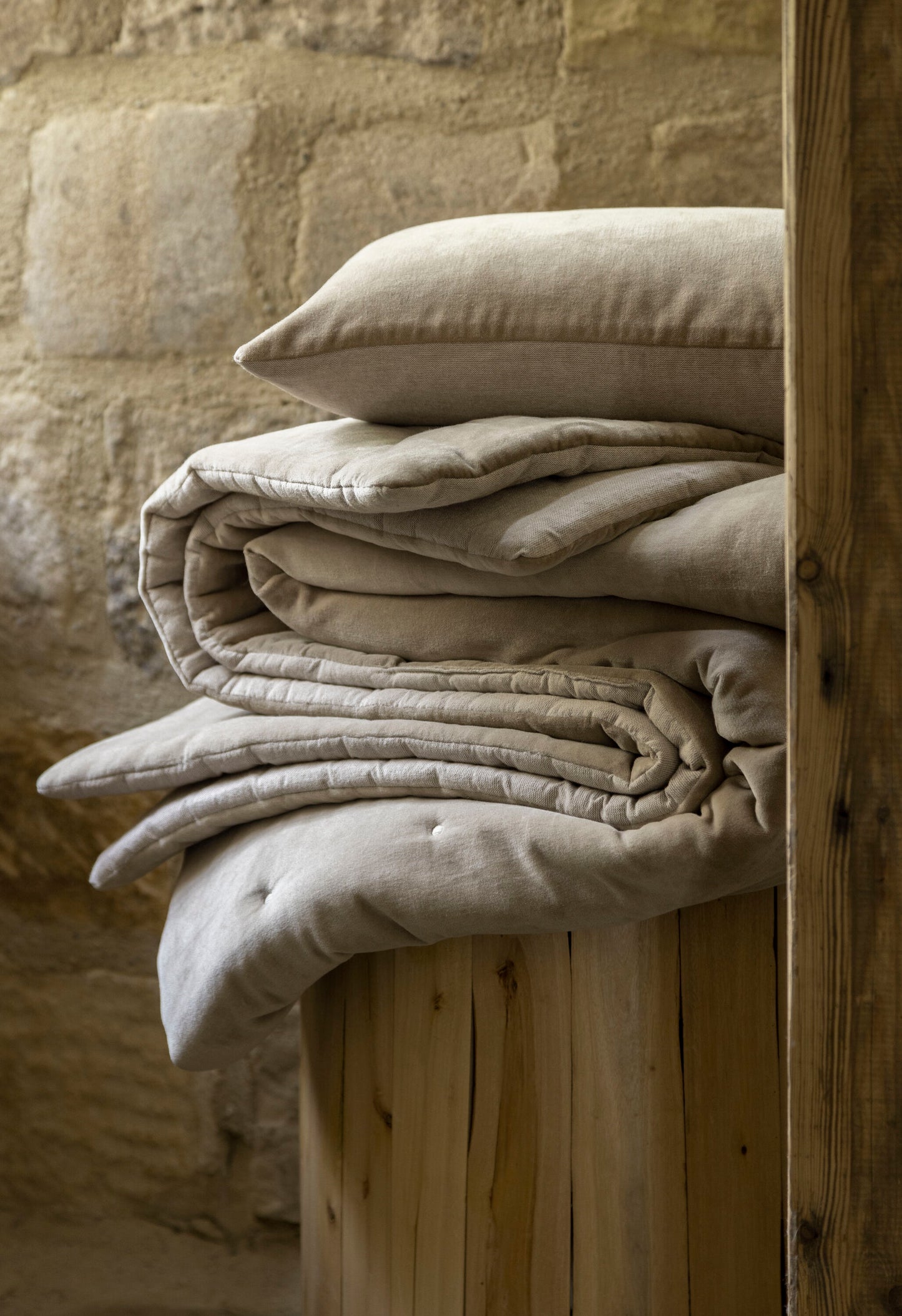 Jaipur Throw Beige / Throw - 140x200 CM