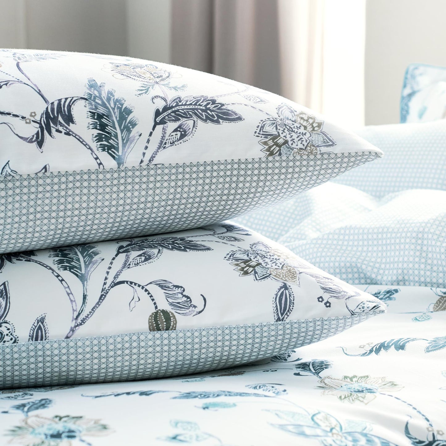 Bramley Pillowcase Pair – Blue