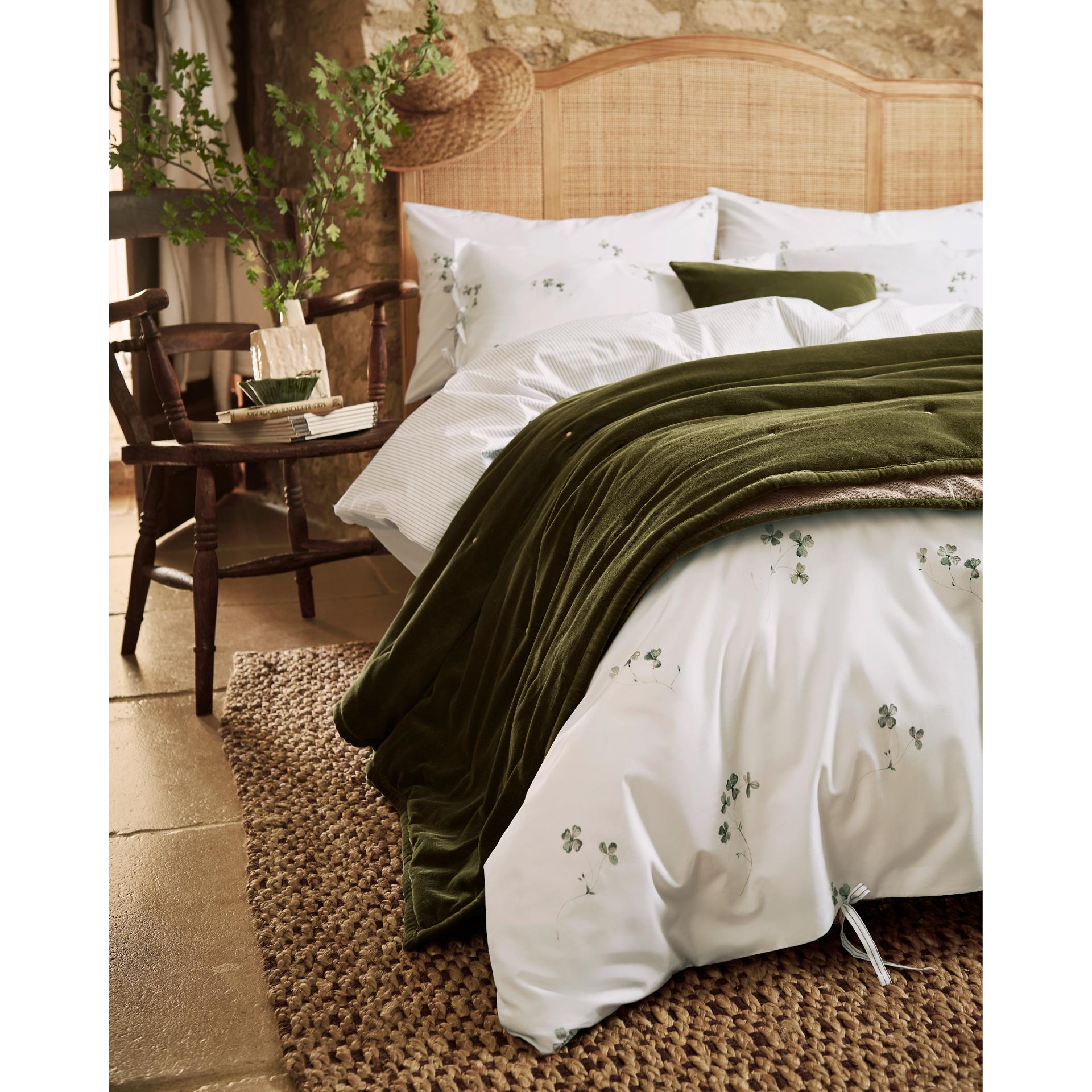 Christy Clover Duvet Set – Green