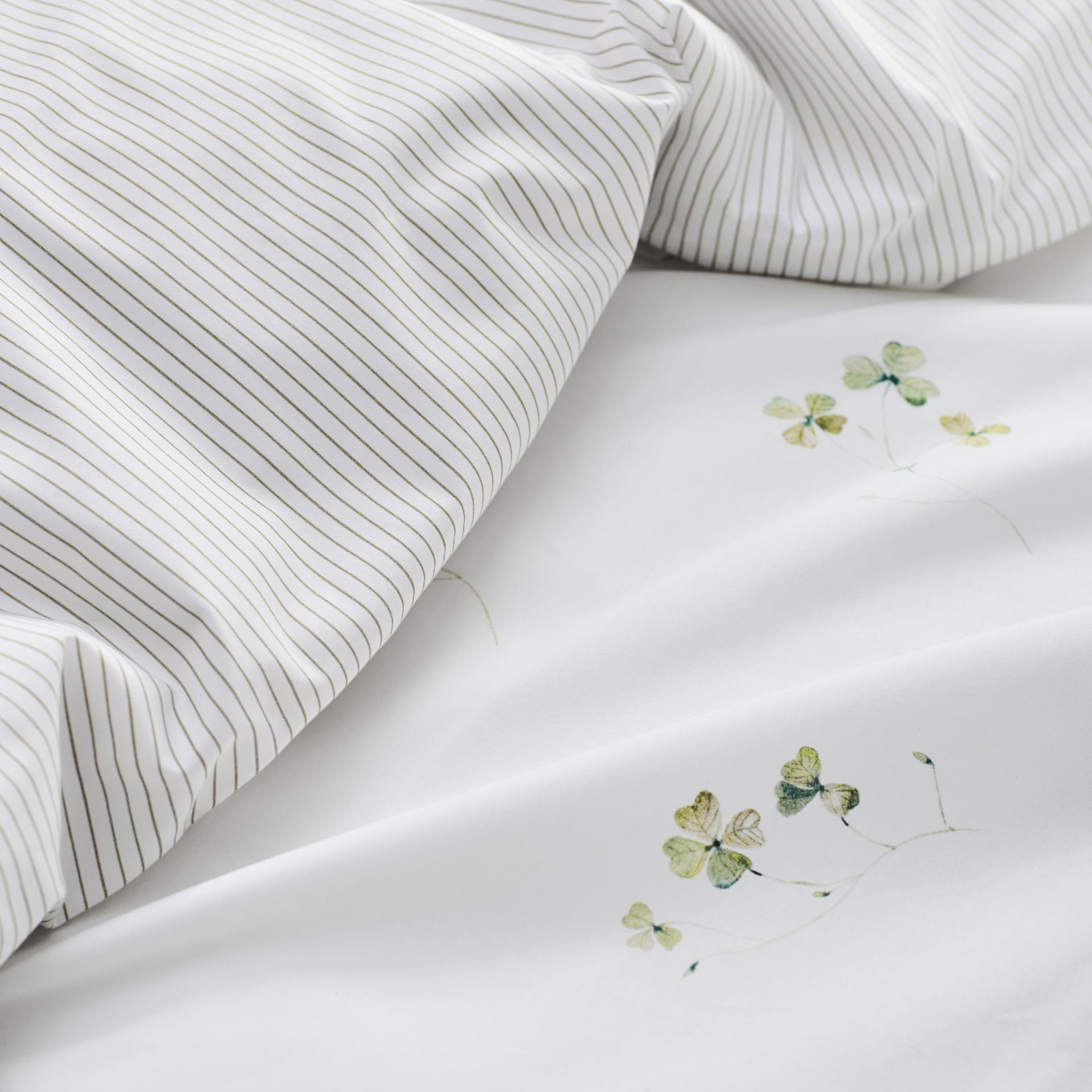 Christy Clover Duvet Set – Green