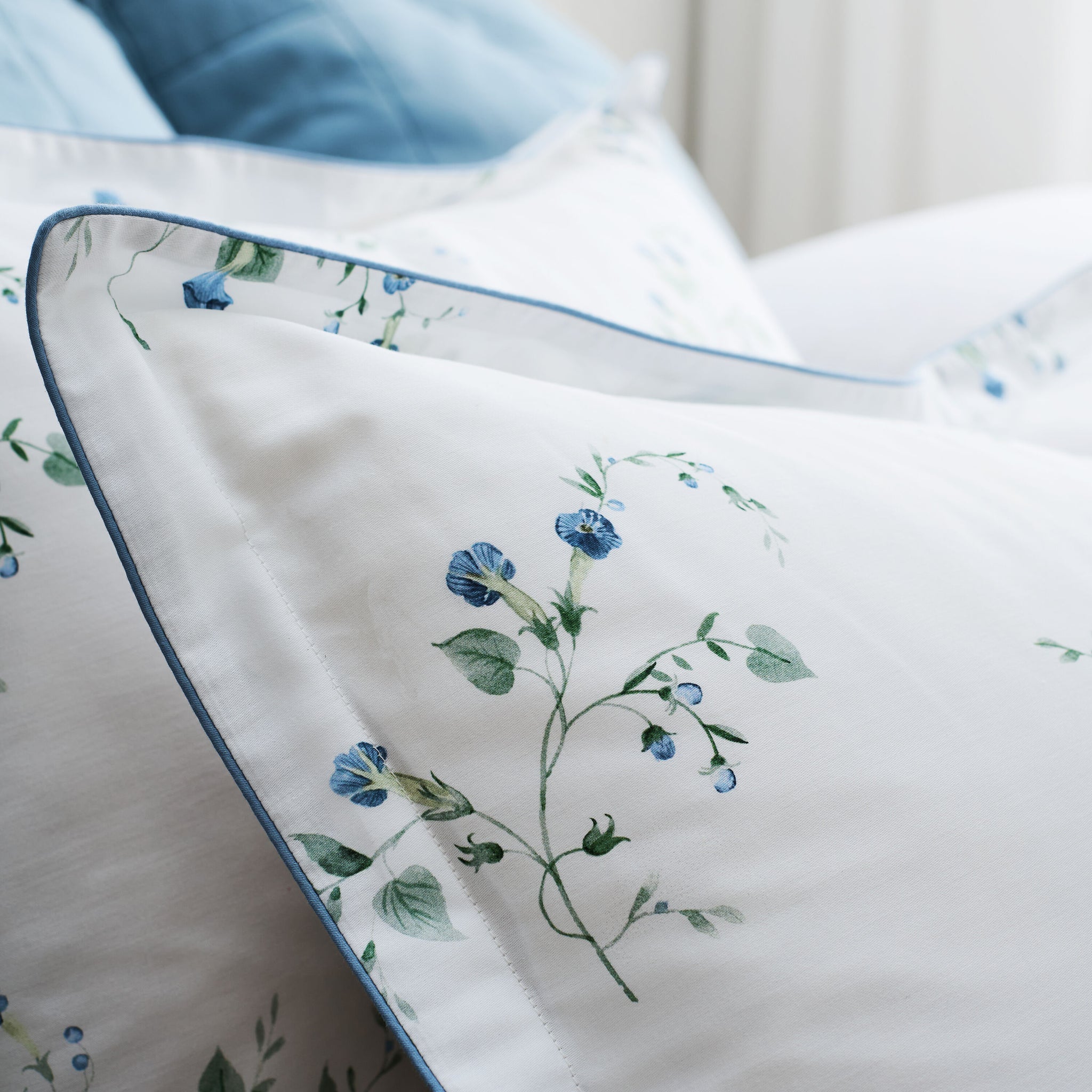 Forget Me Knot Duvet Set Blue / Super King Duvet Set - 260x220, 50x75+ 3 CM (2)