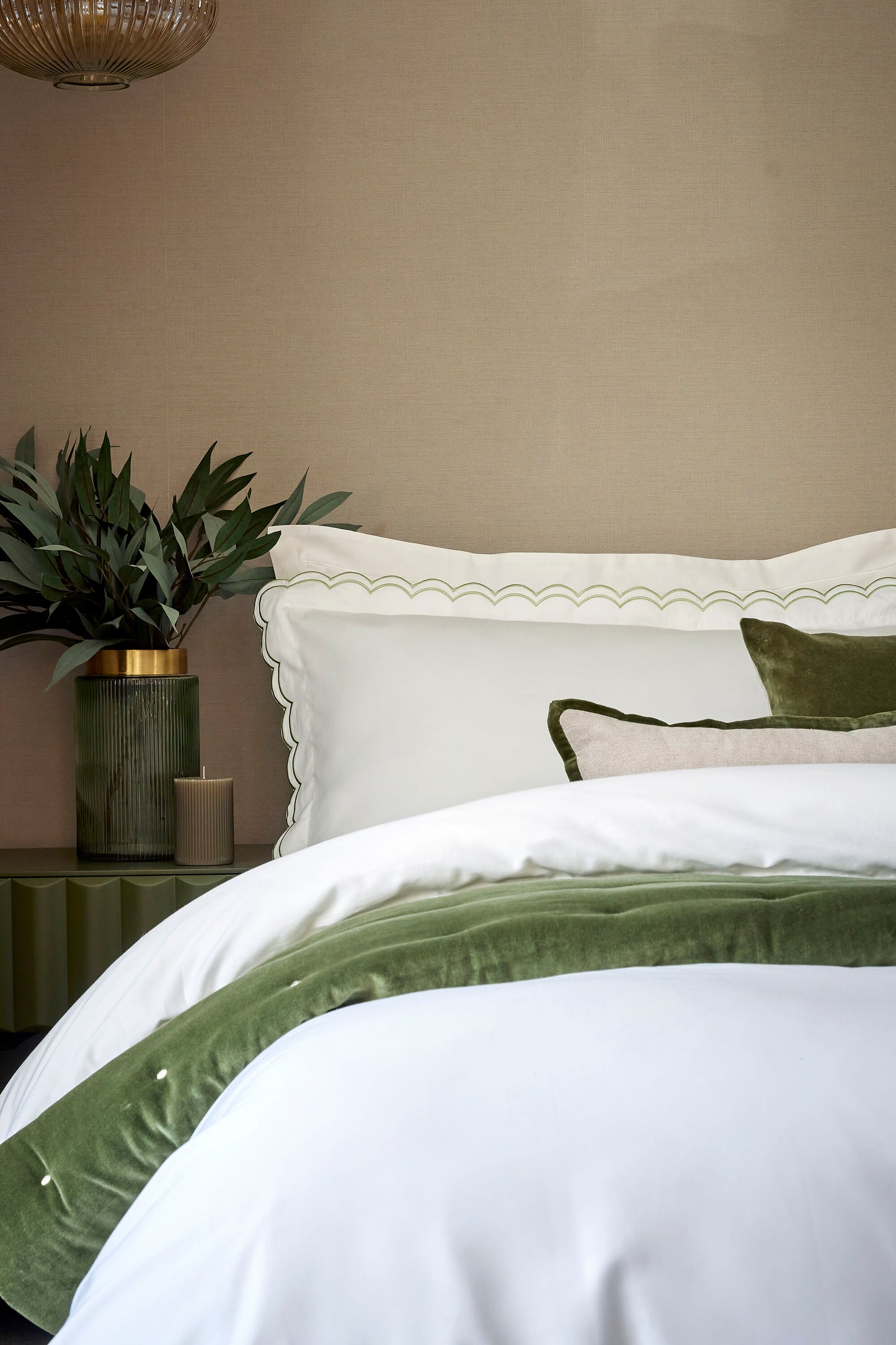 Scallop Edge Oxford Pillow Case Pair Green / Oxford Pillow Case Pair - 50x80 + 3 CM (2)