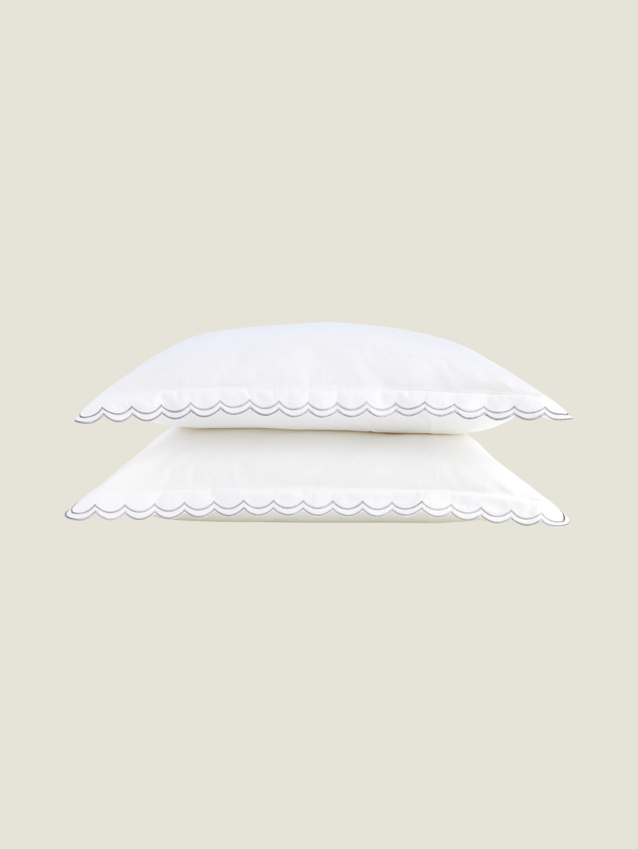Scallop Edge Oxford Pillow Case Pair