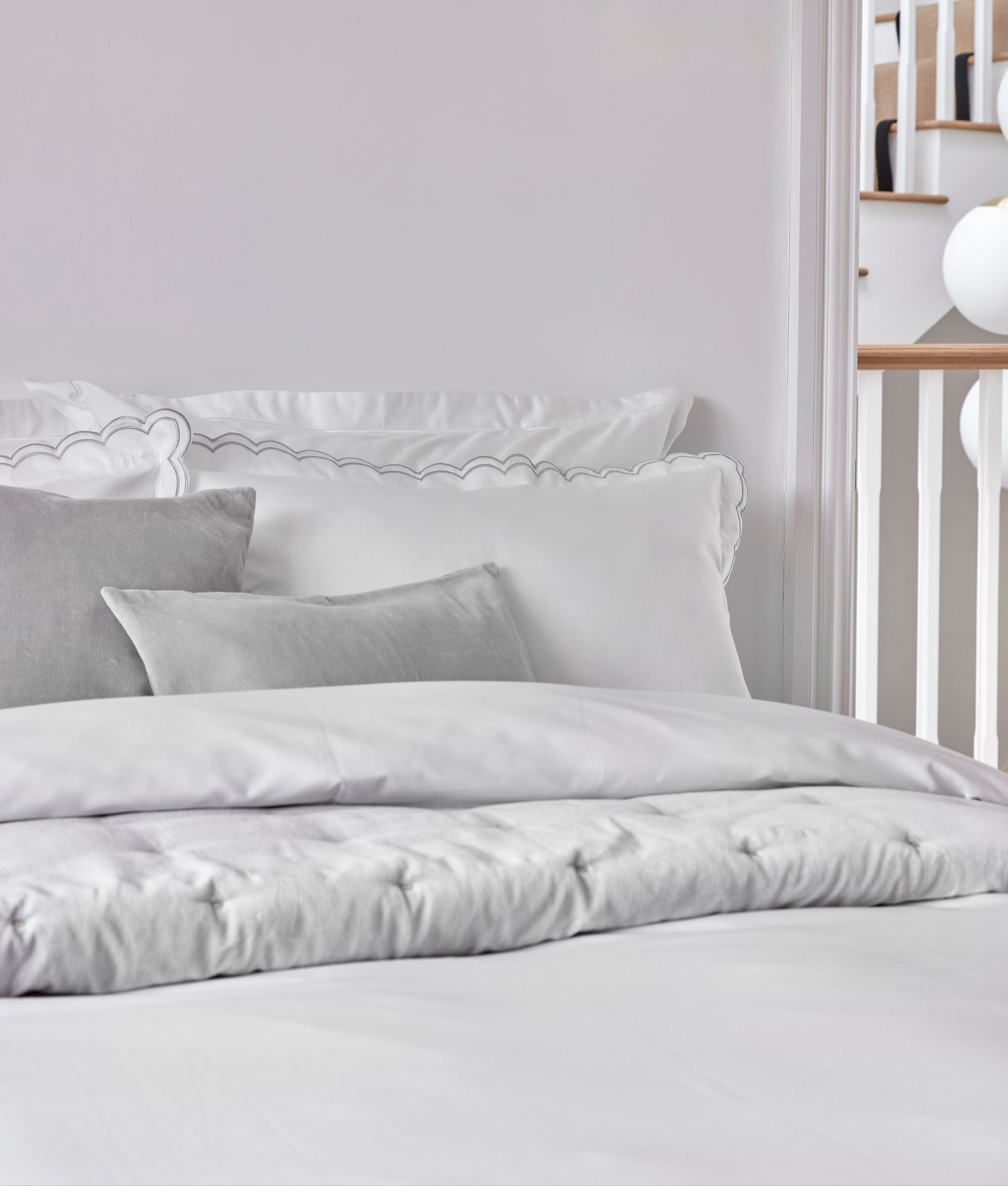 Scallop Edge Oxford Pillow Case Pair Light Grey / Oxford Pillow Case Pair - 50x80 + 3 CM (2)