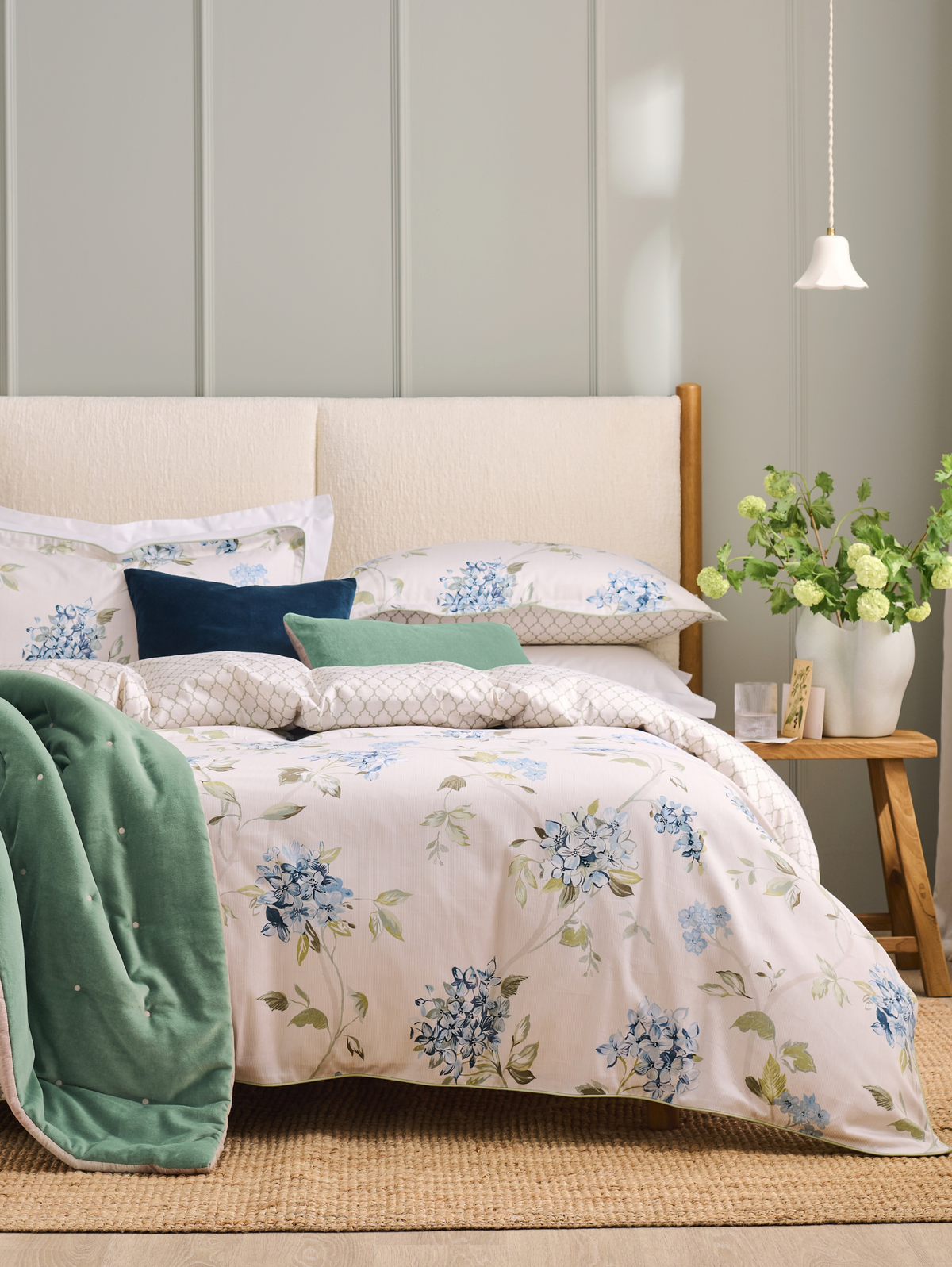 Christy Hydrangea Duvet Set