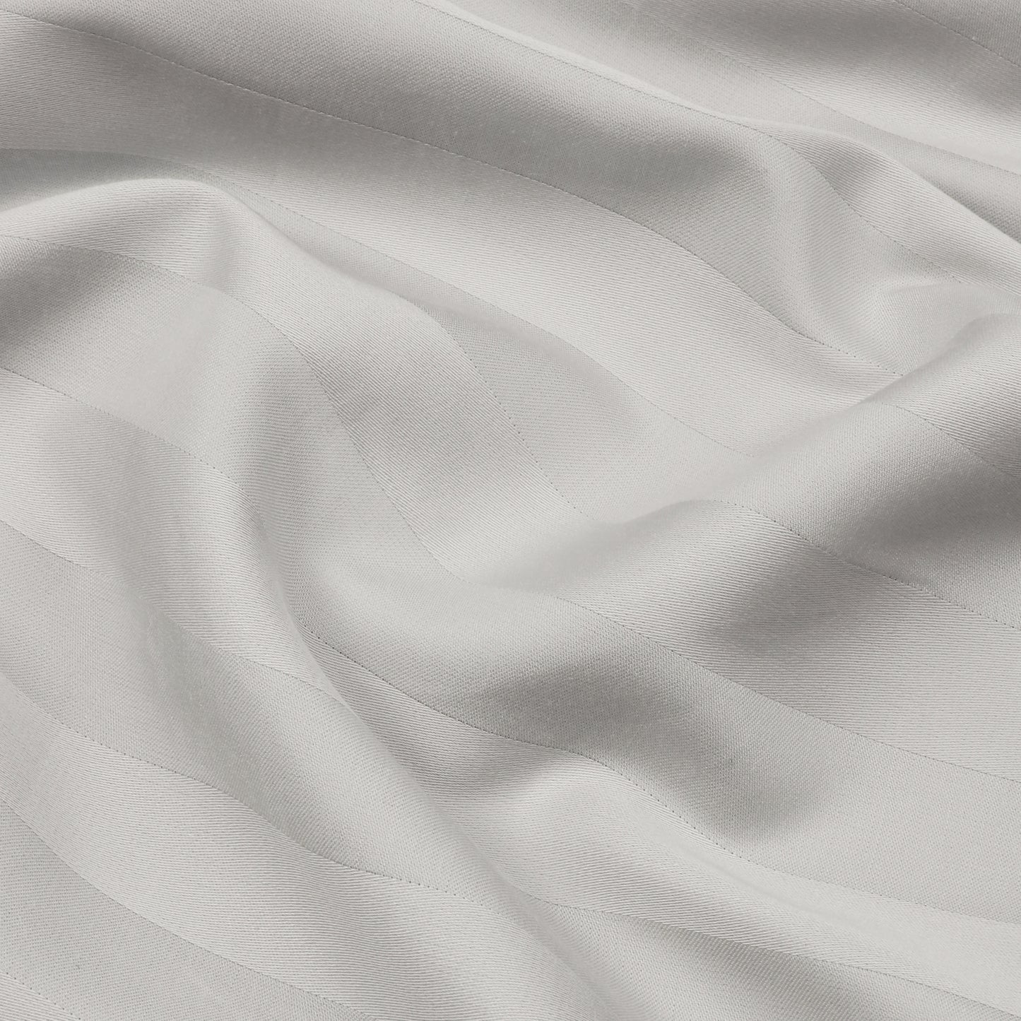Luxurious 300 Thread Count Bamboo  Sateen Wide Stripe Duvet Cover Set - 3 Piece Collection Queen Duvet Cover - 200 x 200 CM, Pillow cases  50 x 80 CM / Grey