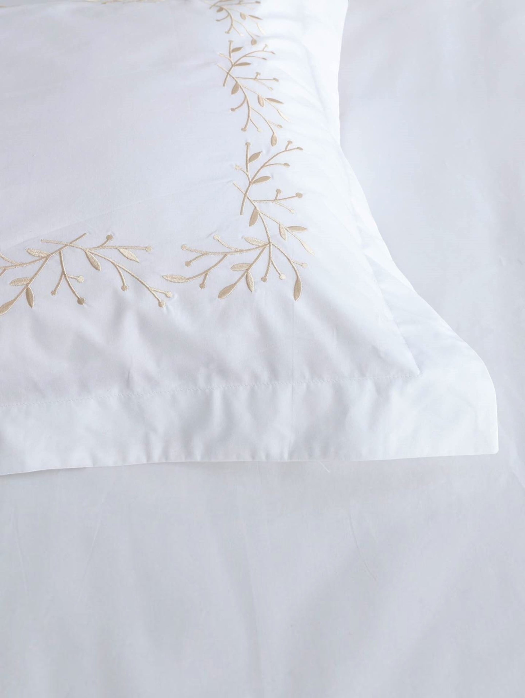 Dwell Serene Duvet Set - 200 Thread Count Percale