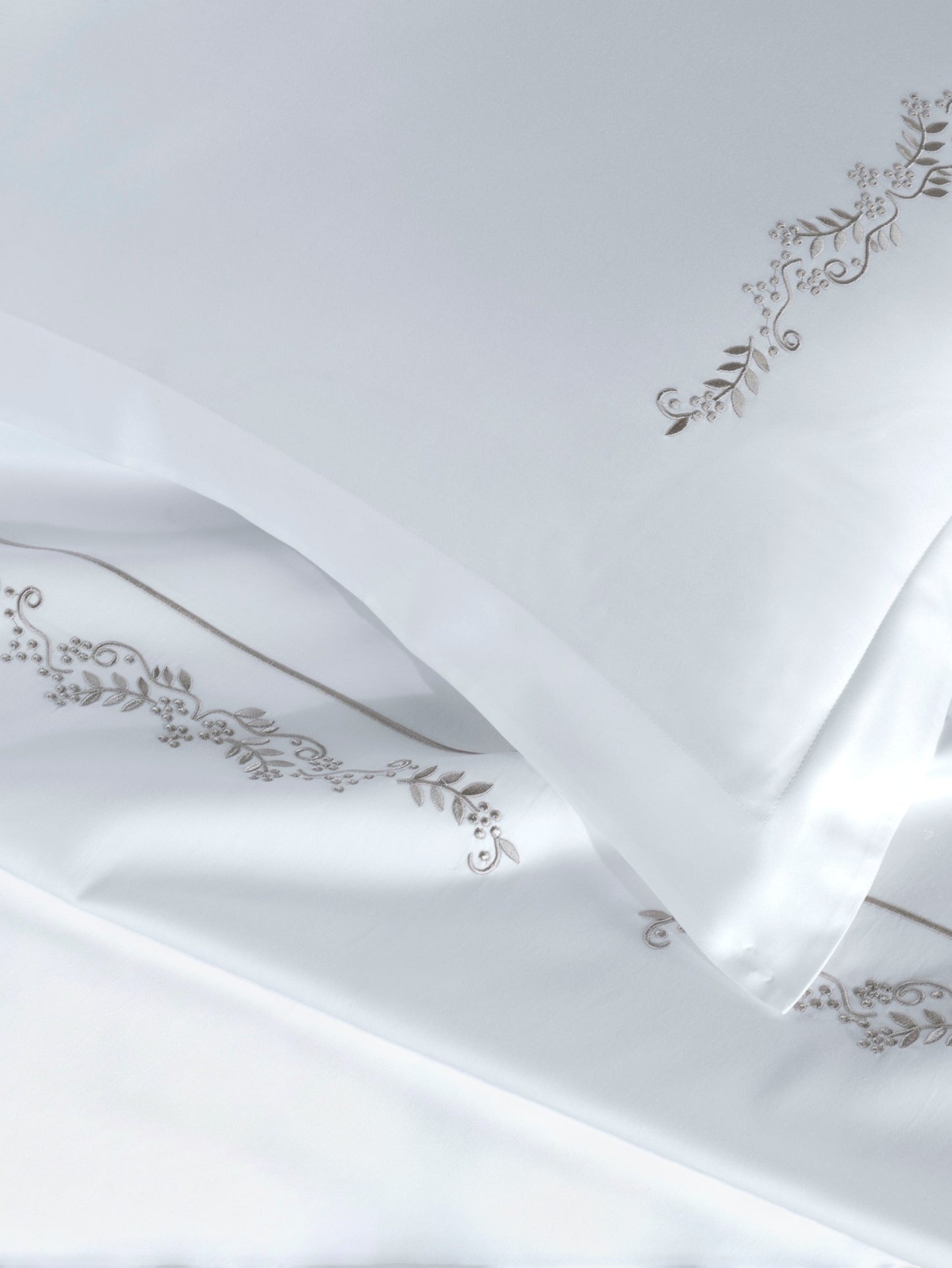Atelier 99 Melek Duvet Set - 300 Thread Count Sateen