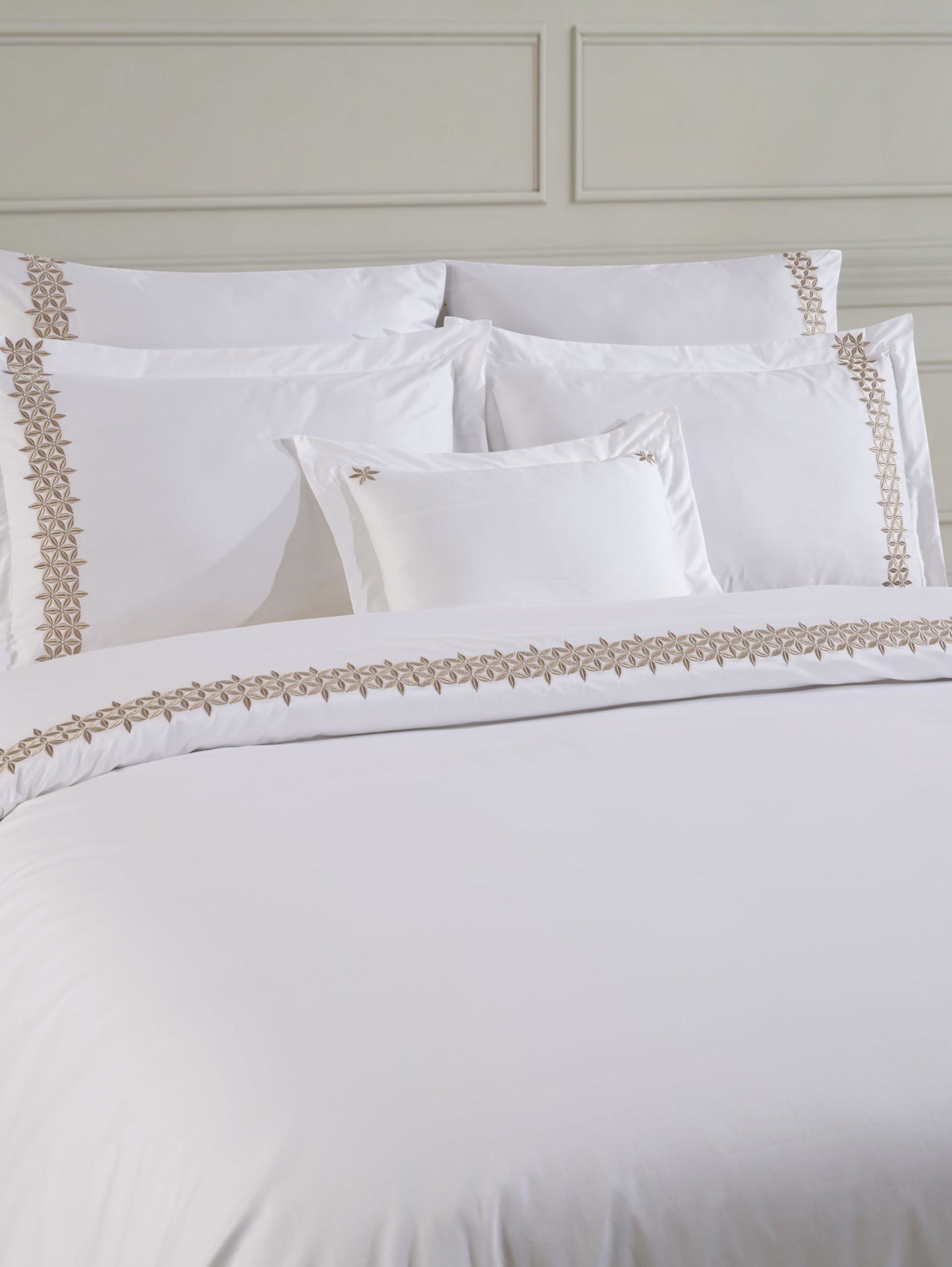 Leyla Embroidered Duvet Cover Set
