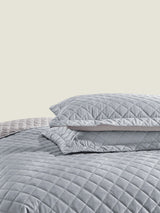Lindsey 3-Piece Quilted Velvet Bedspread Set – Soft, Breathable & Lightweight