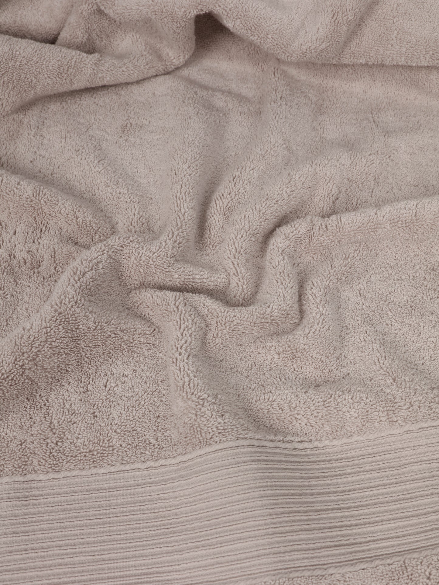 Dwell Egyptian Premium Cotton Towels 700 GSM