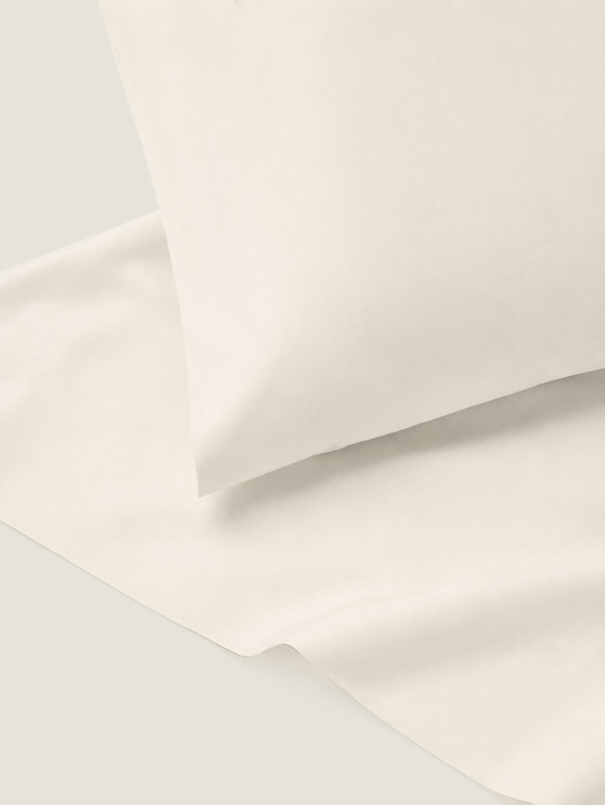 Imperial 300 Thread Count Italian Comfort Sateen 2 Pc Pillow Case Set