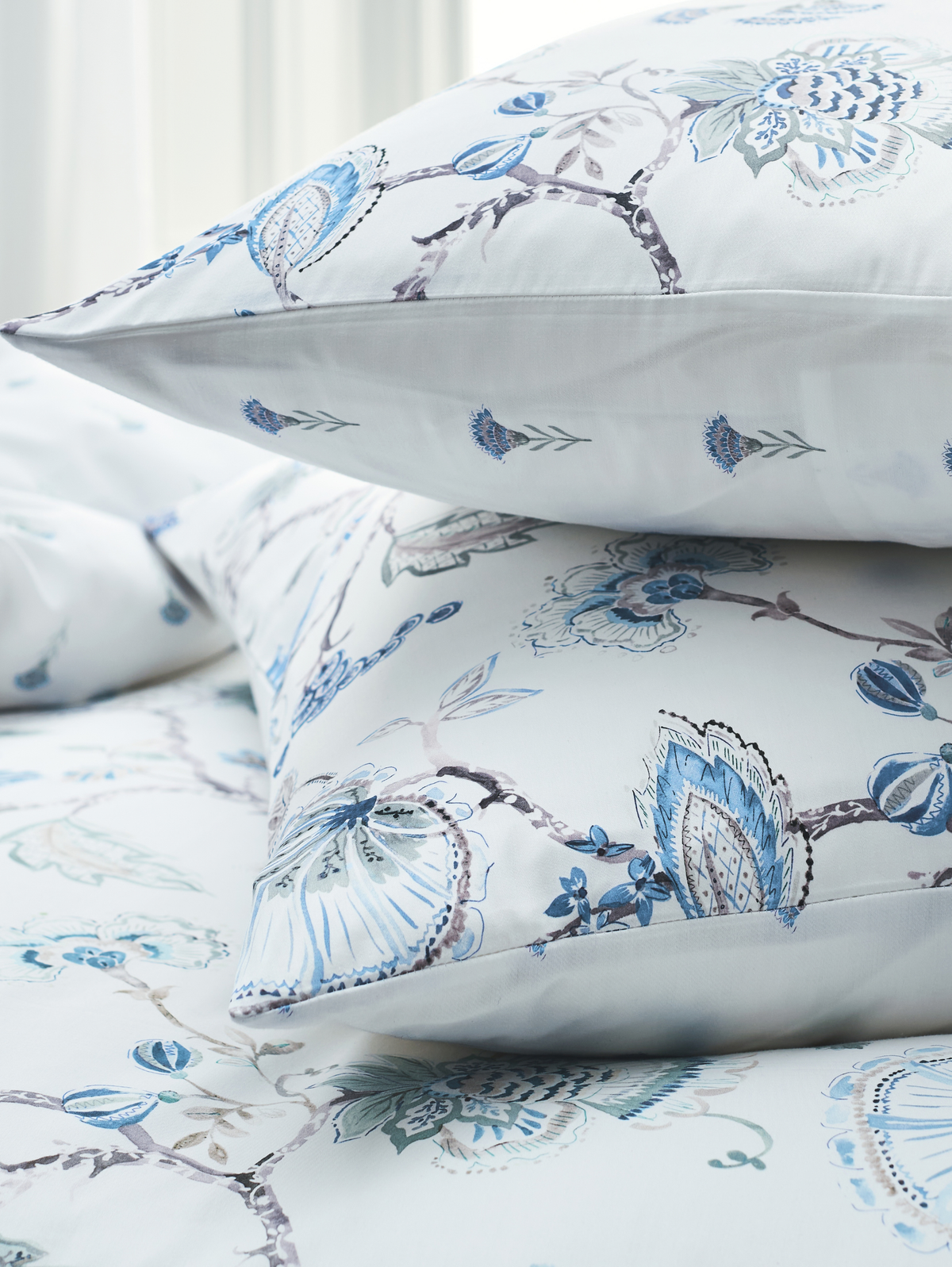 Christy Tropical Flower Standard Pillow Case Pair