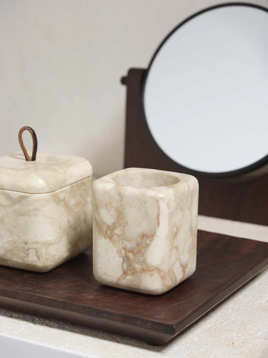 Aquanova  Blake Toothbrush Holder
