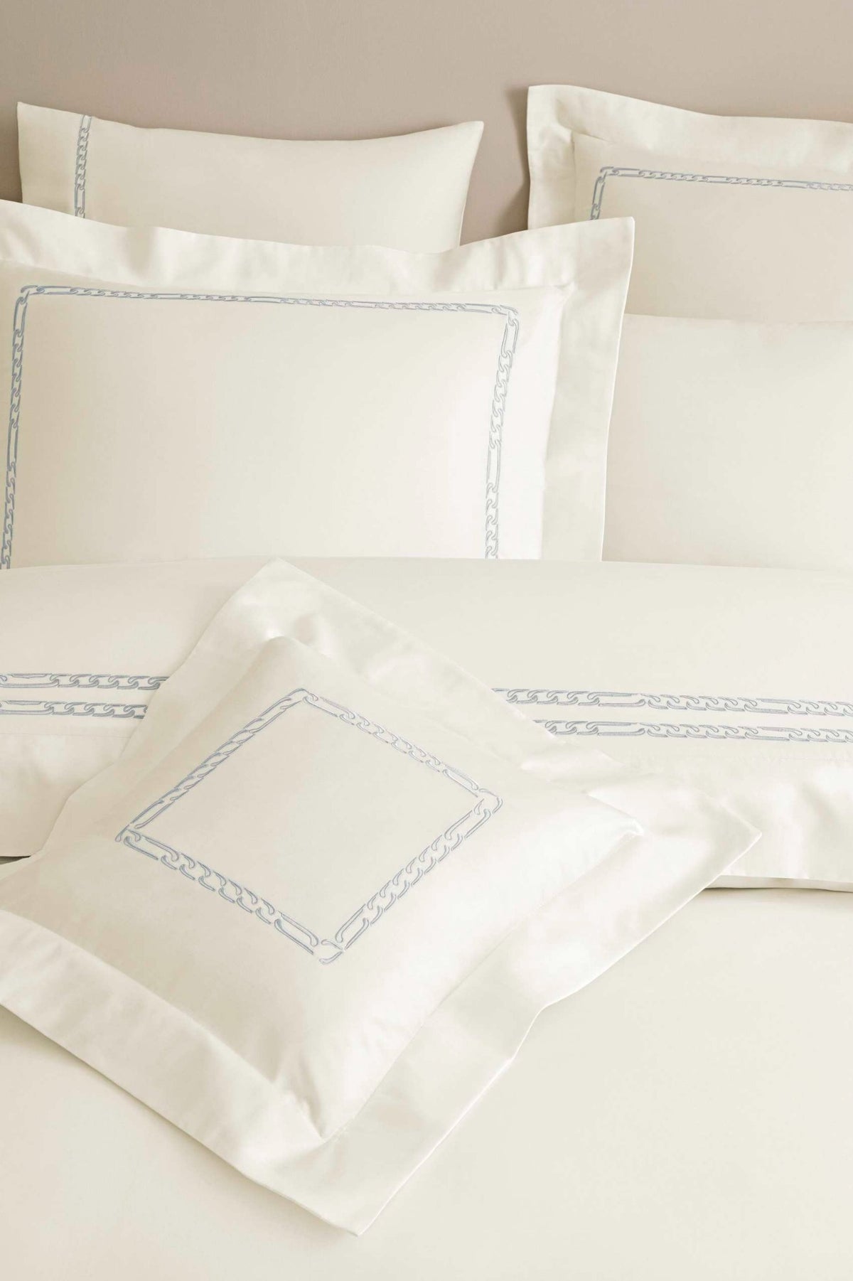 Valeron Maillon Duvet Sets-310 Thread Count