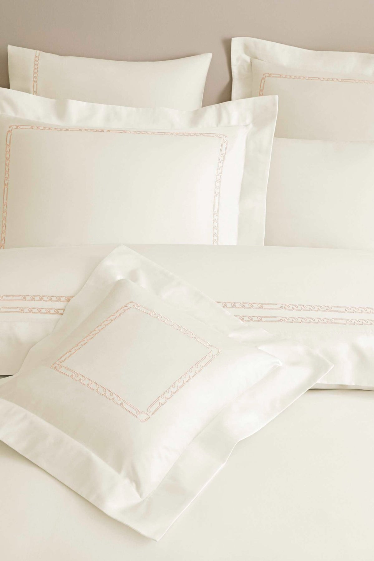 Valeron Maillon Duvet Sets-310 Thread Count